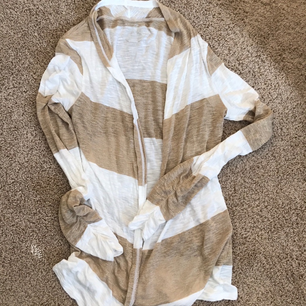 Lightweight open cardigan